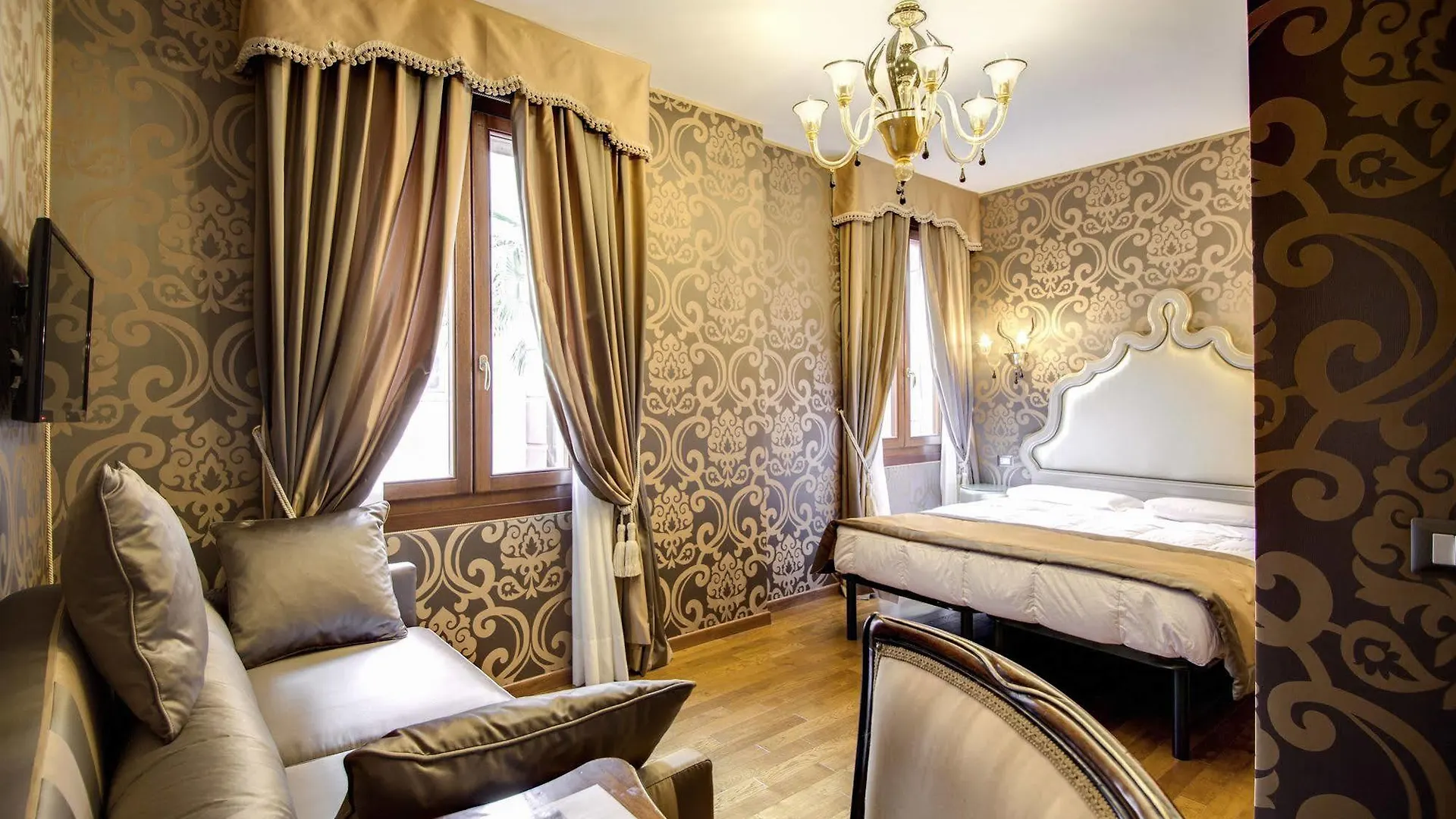 *** Hotel Domus Cavanis Venice Italy