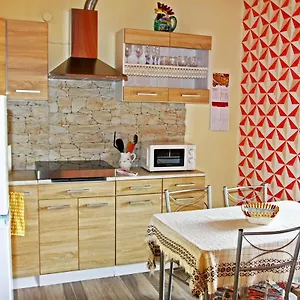 https://casa-laura-fosdinovo-stile-e-relax-a-5-stelle.it-tuscanyhotel.com