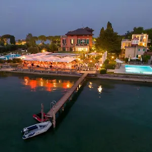 foglaljon itt