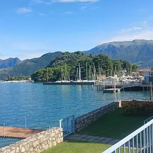 Apartment In Lake 1 Iseo